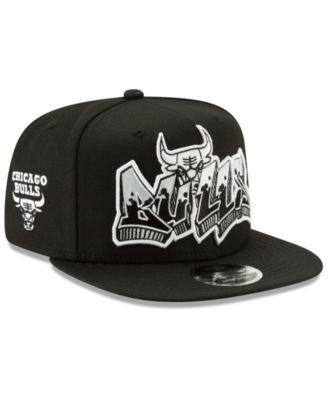 black and white chicago bulls hat