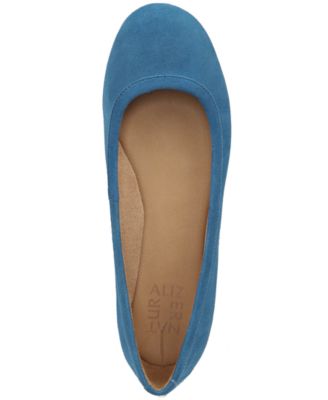 naturalizer brittany flats