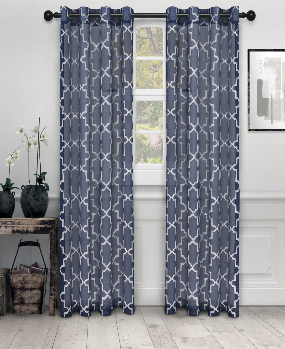 Quatrefoil Modern Geometric Window Curtain Panel Set with Grommet Header, 52X84 - Rust