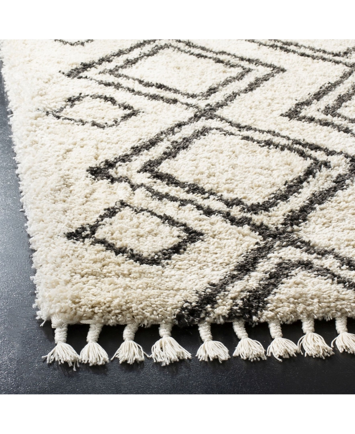 Safavieh Moroccan Fringe Shag MFG247and Charcoal X Area Rug - Cream