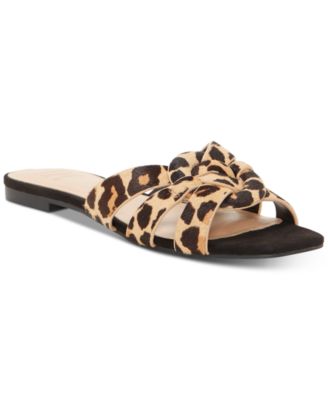 macys flip flops