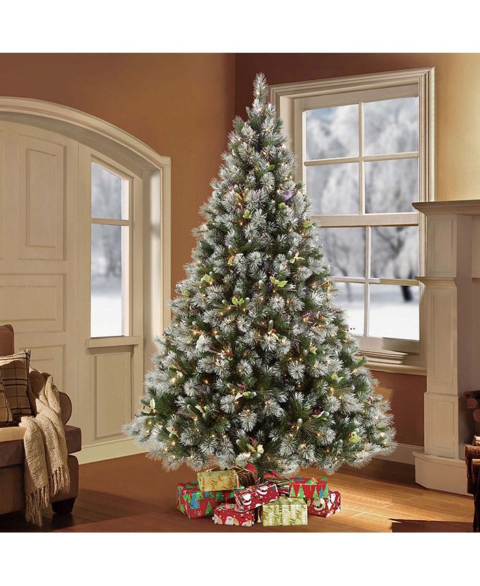 Puleo International 7.5 ft PreLit Fiber Optic Premium Winter