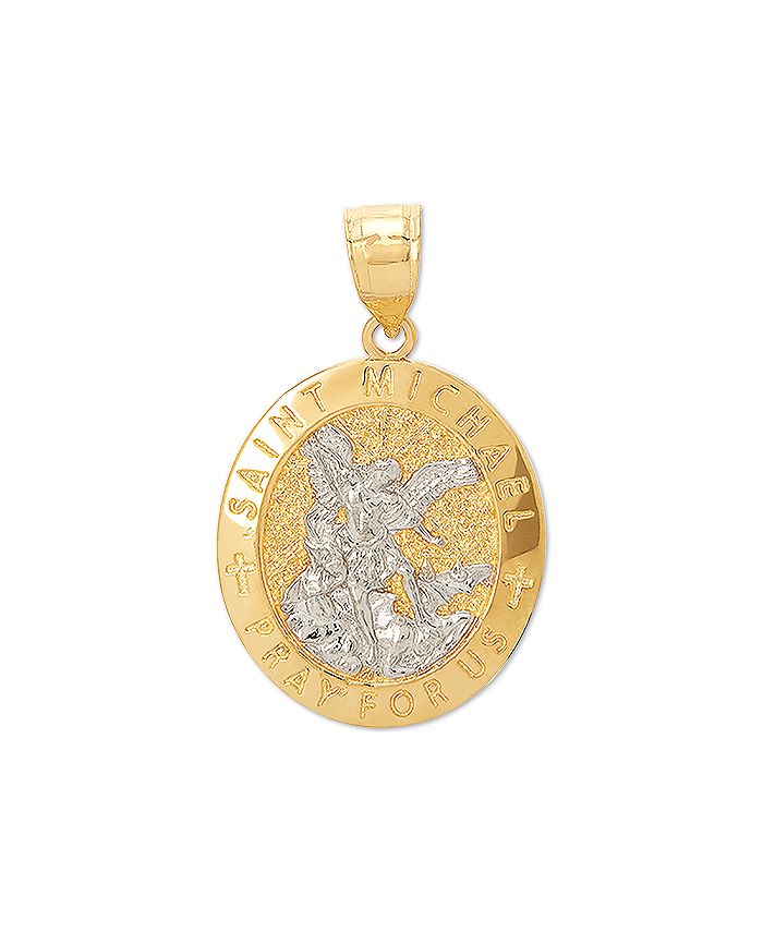 Macys deals gold pendants