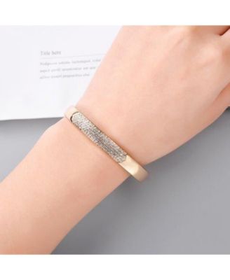 Bracelet with Center Glass Accents