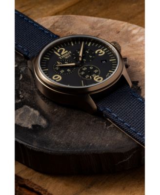 t1166173705701