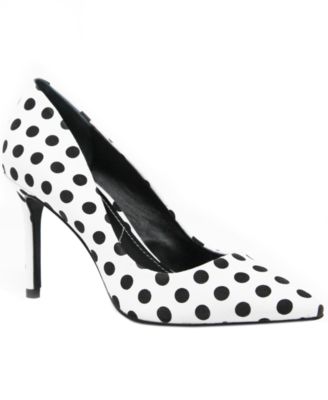 charles david polka dot pumps