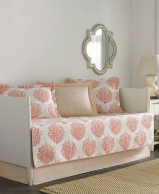 Laura Ashley - Coral Coast Coral Daybed Set