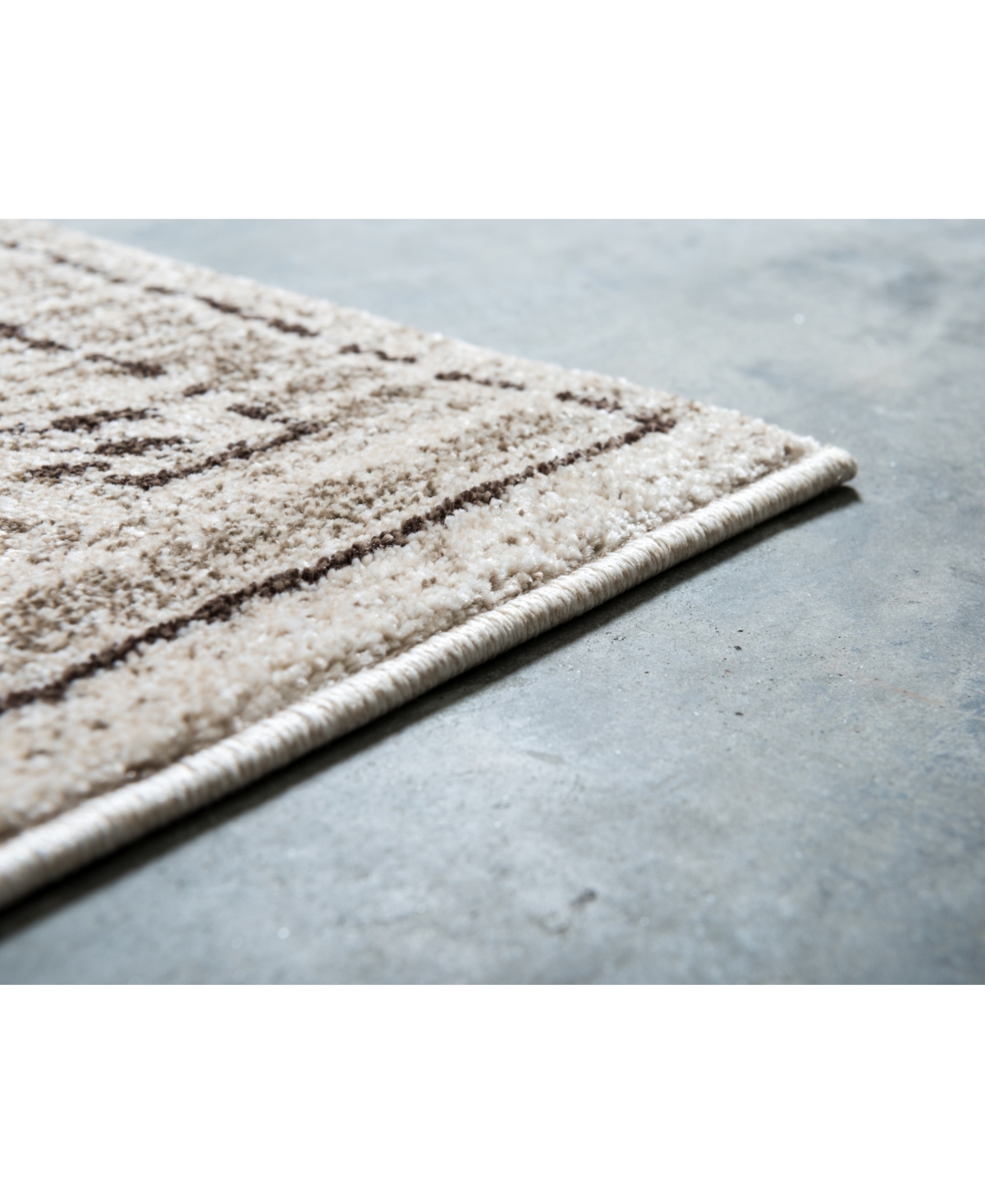 Bayshore Home Aldrose Ald5 Area Rug
