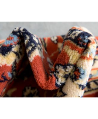 Sialk Hill SH1 7' x 10' Area Rug