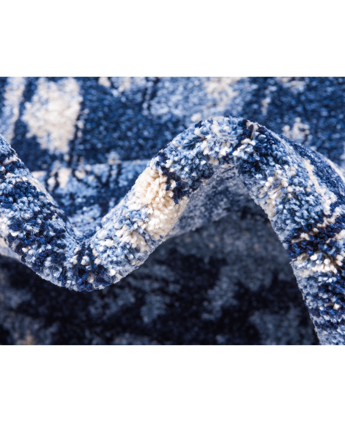 Bayshore Home Aldrose Ald3 Area Rug