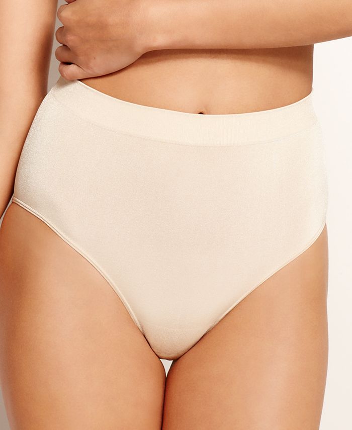 Wacoal Women's B-Smooth Brief Panty : : Clothing, Shoes &  Accessories