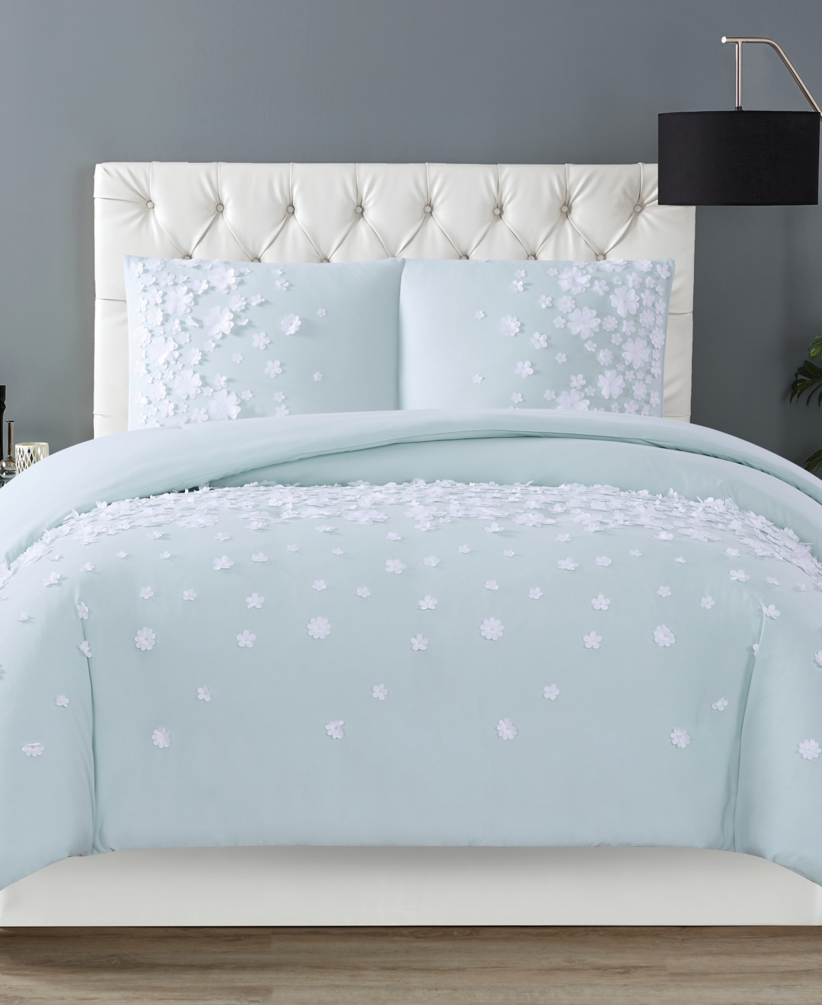 https://slimages.macysassets.com/is/image/MCY/products/6/optimized/13785436_fpx.tif?wid=1200&fmt=jpeg&qlt=100
