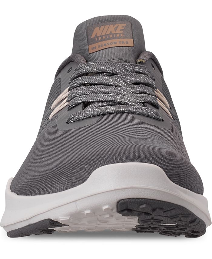 women's in season tr 8 training shoe