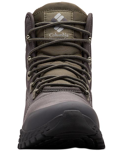Columbia Men S Fairbanks Omni Heat Waterproof Boots Reviews