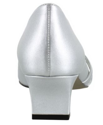 Entice Squared toe Pumps