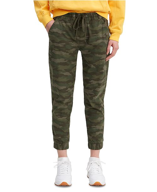 womens levi camo pants