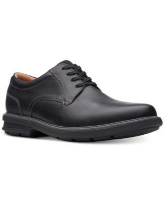 clarks black casual shoes