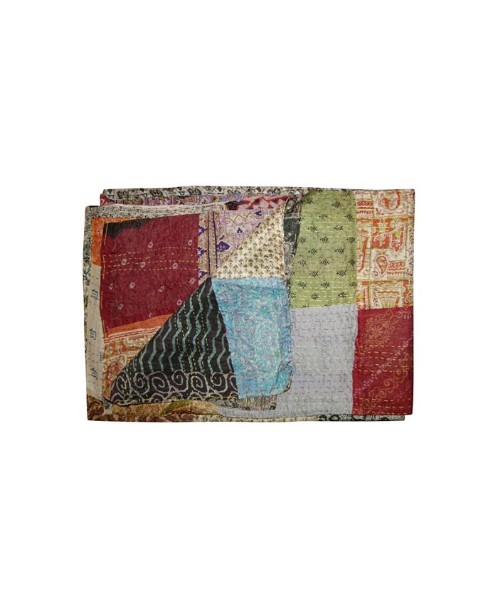 Taj best sale hotel blankets