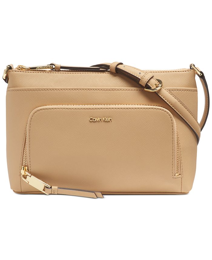 Vergemakkelijken Een zekere Lunch Calvin Klein Lily Saffiano Leather Crossbody & Reviews - Handbags &  Accessories - Macy's