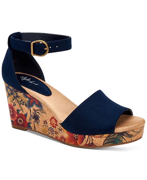 macys casual sandals