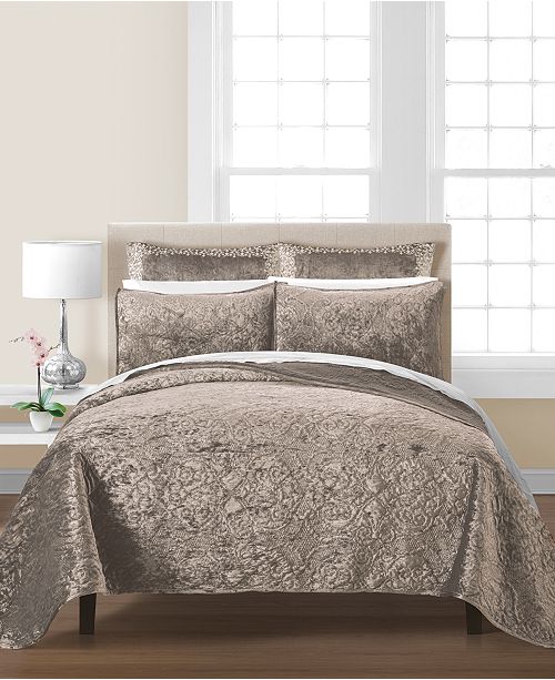 Martha Stewart Collection Closeout Velvet Flourish Twin Quilt