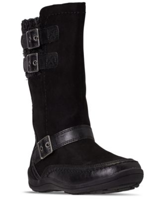 bare traps boots canada