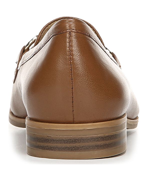 naturalizer macey loafer