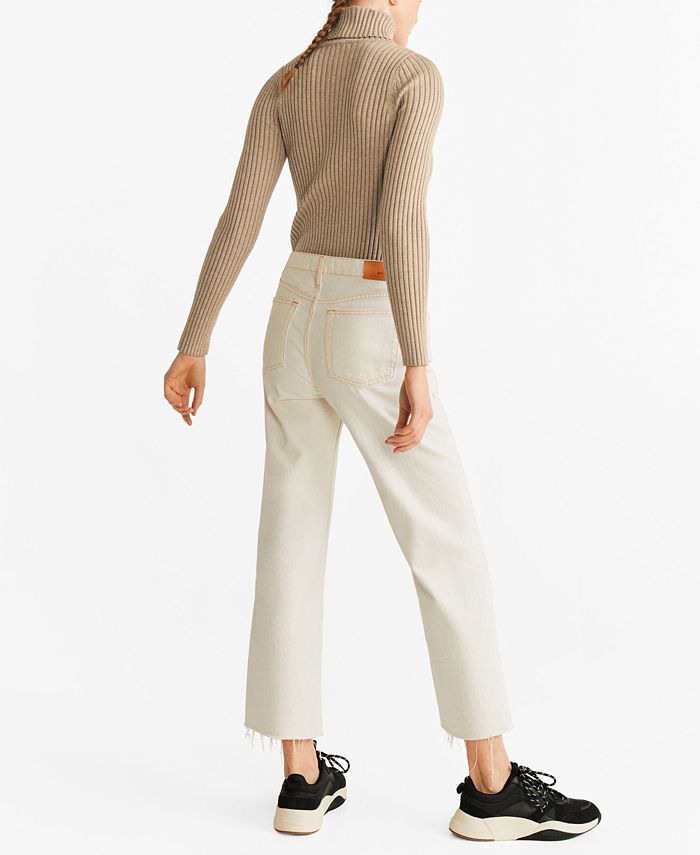 mango turtleneck