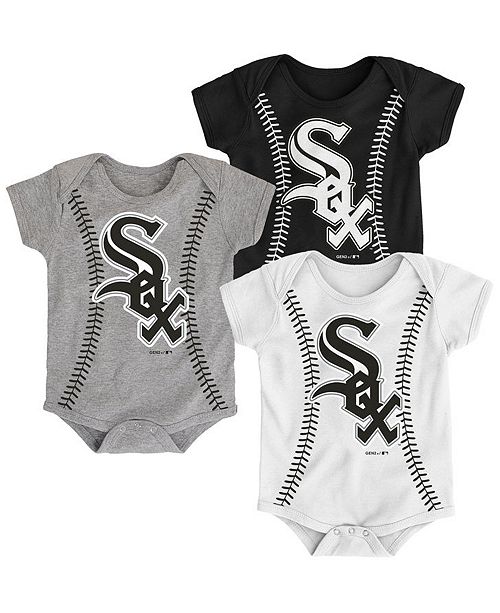 Outerstuff Baby Chicago White Sox Running Home 3 Piece Bodysuit