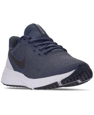 nike revolution 5 wide women's