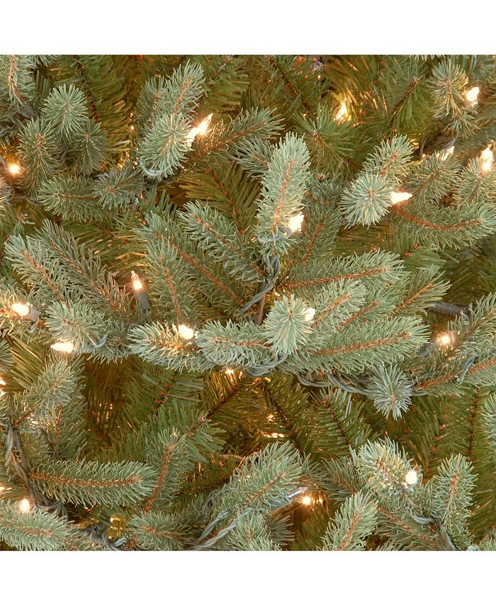 National Tree Company 7 .5' Feel Real Norway Slim Spruce Tree with 700
