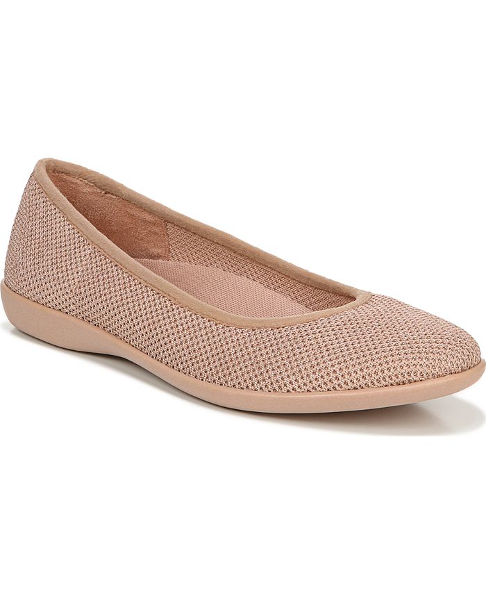 Naturalizer freeda outlet