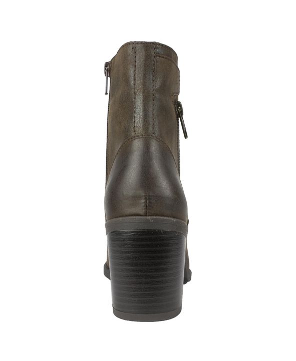dorian wedge bootie