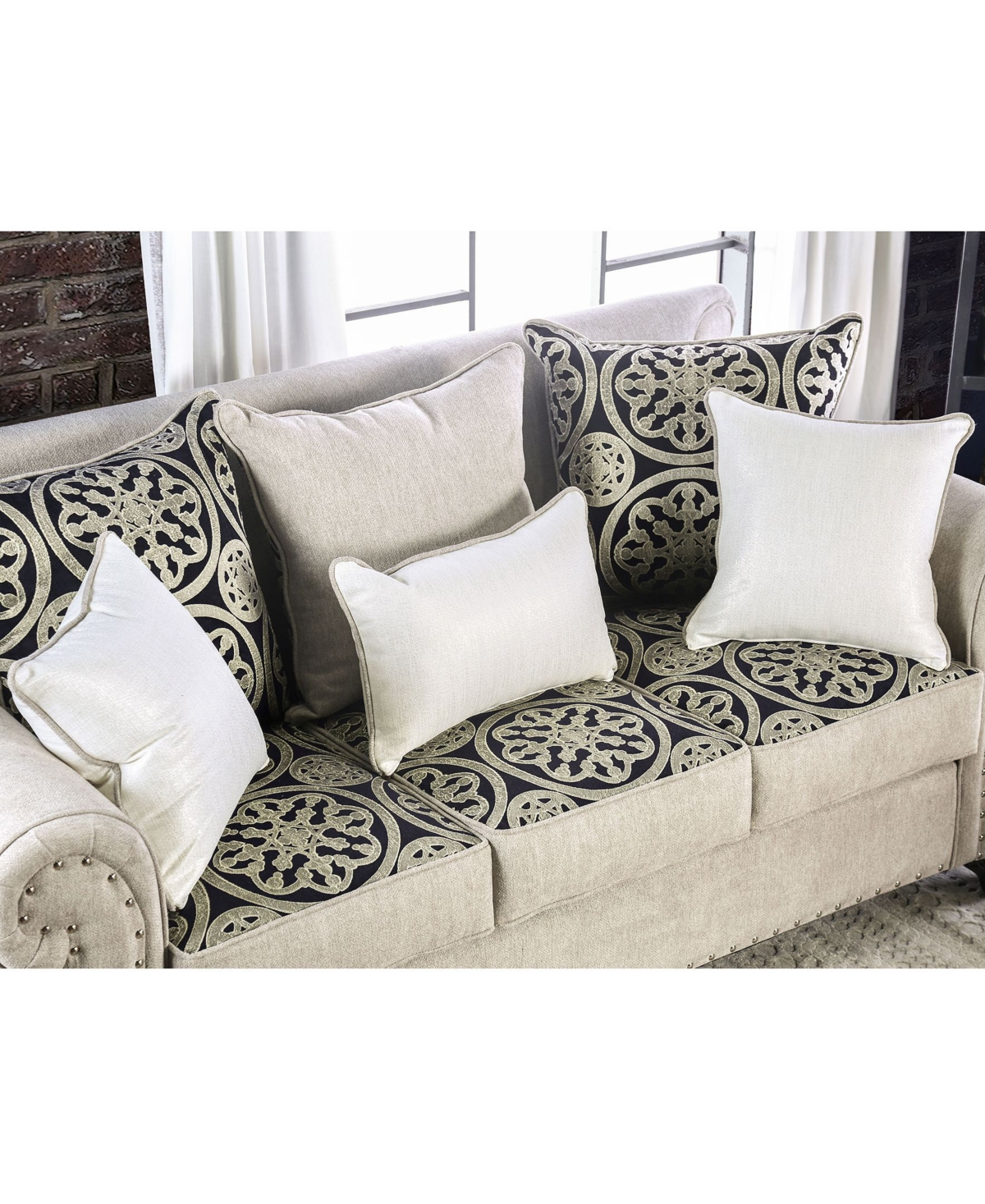 Furniture of America Nevadan Upholstered Sofa