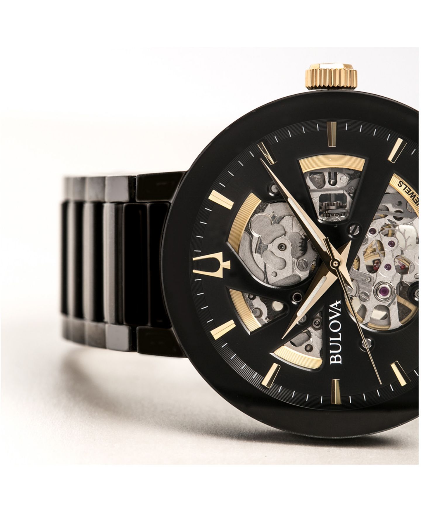 Мужские часы Bulova Futuro Black Stainless Steel Bracelet Watch 42mm — фото 7