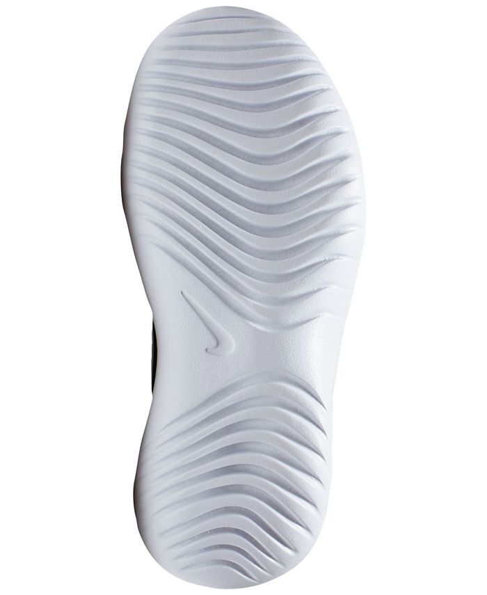 nike flex slip on sneakers
