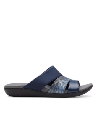 clarks flip flops cloudsteppers