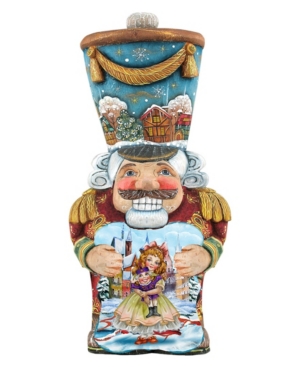 Designocracy Old World Nutcracker Wooden Decor