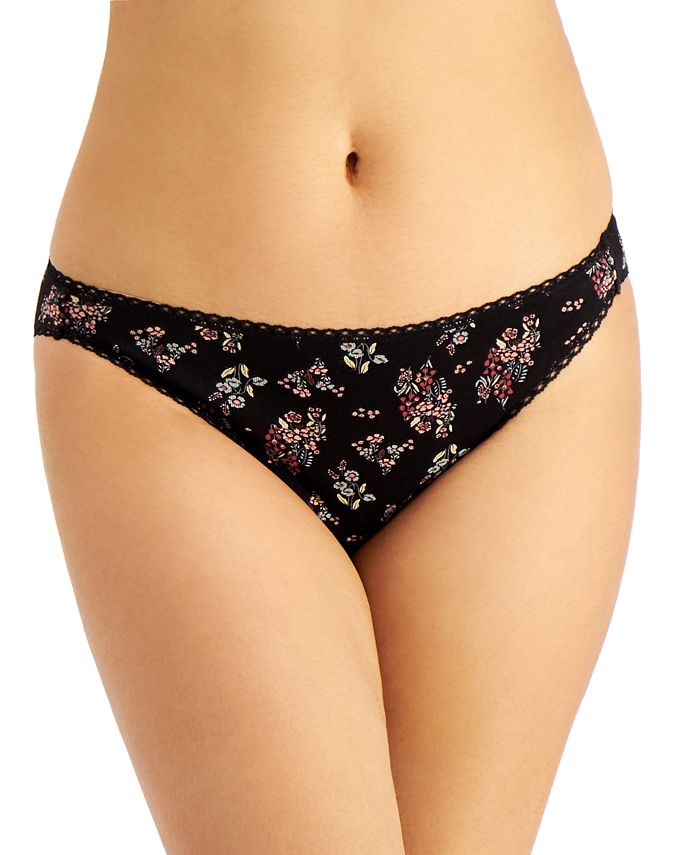 Vince Camuto Women's Underwear - 6 Pack Microfiber Hipster Briefs (S-XL),  Black, Small : : Clothing, Shoes & Accessories