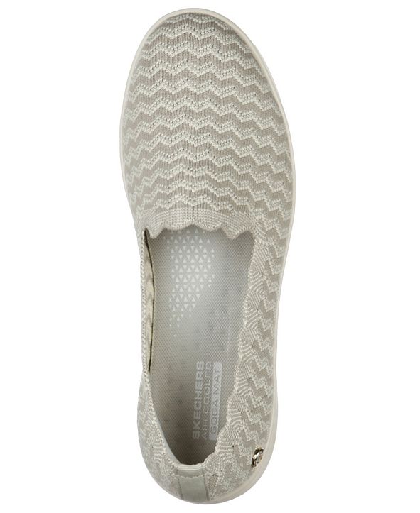 skechers on the go capri ballerina