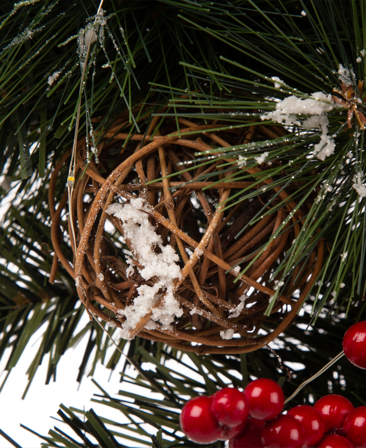 Glitzhome Led Pre-Lit Greenery Buffalo Bow Berry Holly Pine Cone Rattan Ornament Wreath