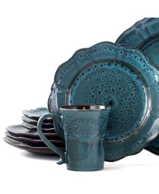 Lavish 16 Pc. Dinnerware Set, Service for 4