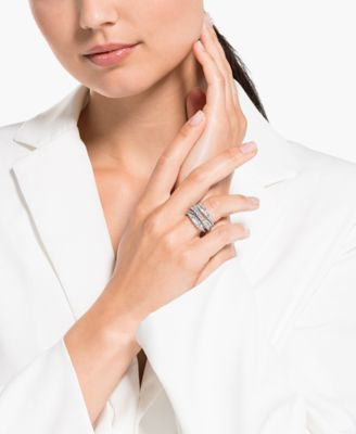 【Swarovski】Twist Wrap リング Amazon.com: SWAROVSKI Crystal Twist Wrap Ring, Blue - Size 7