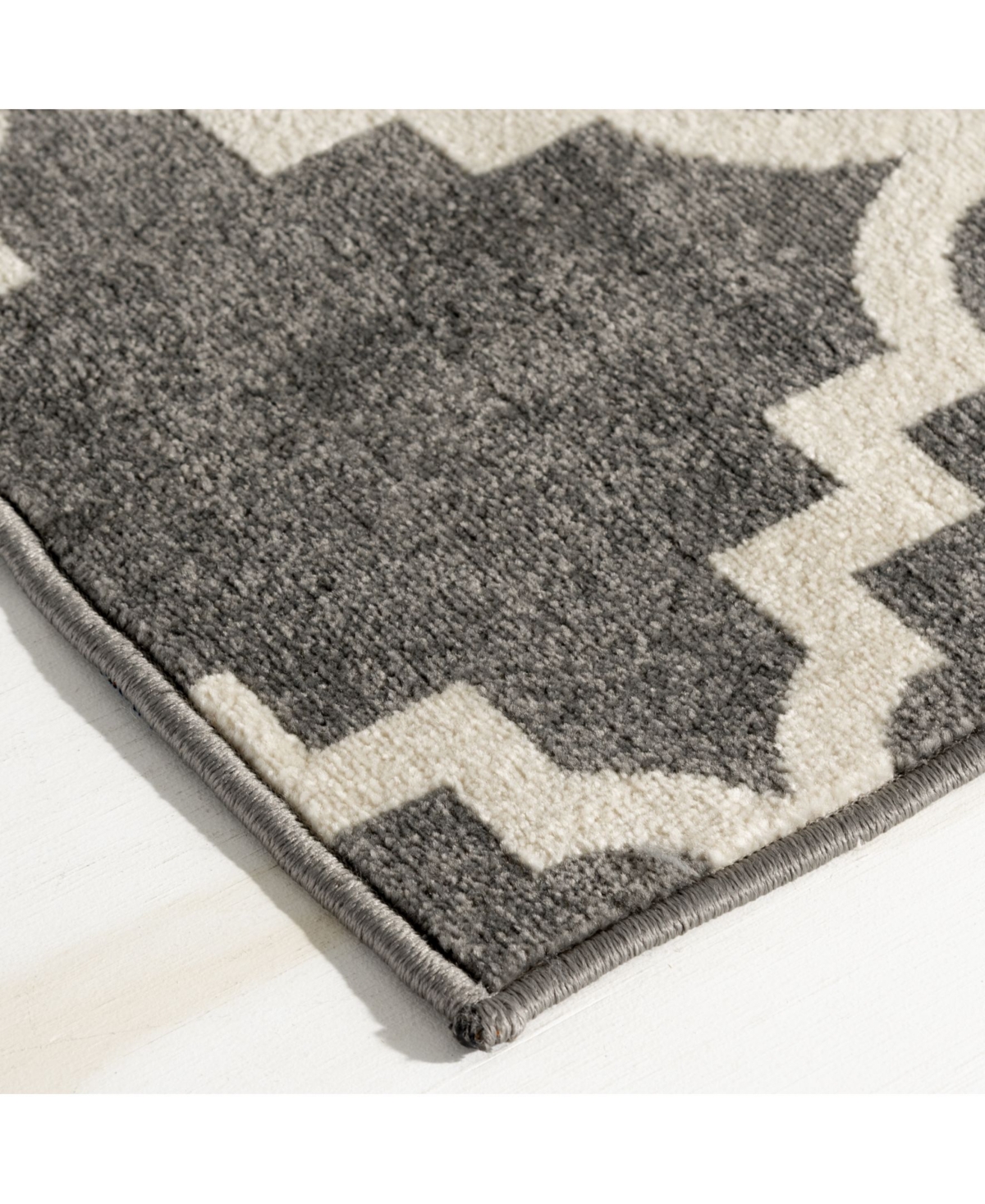 Closeout! Portland Textiles Tropicana Taza Gray 7'10" x 9'10" Outdoor Area Rug