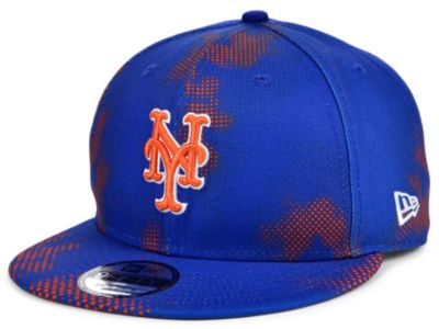 black on black mets hat