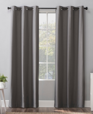 Sun Zero Cyrus Thermal 100% Blackout Grommet Curtain Panel In Gray