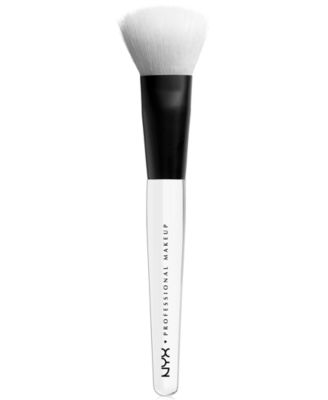 NYX Professional Makeup - High Glass Finishing Powder Brush