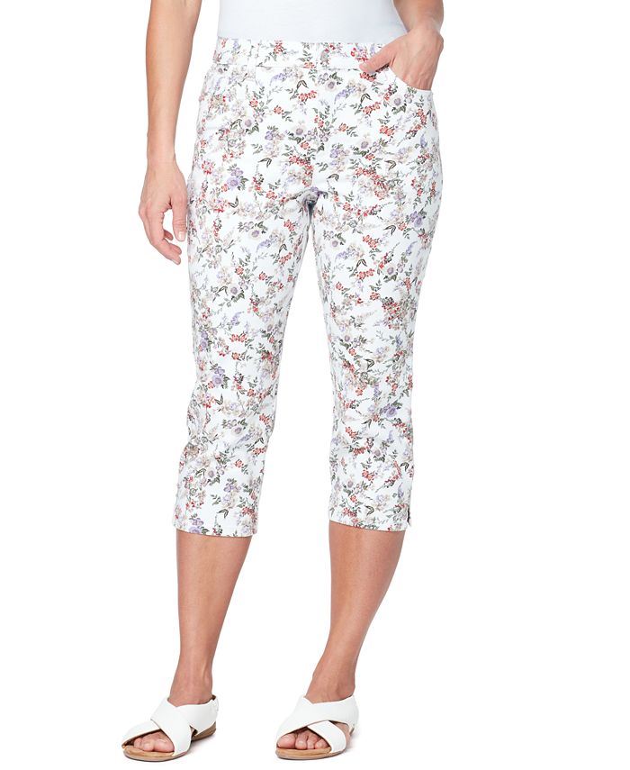 Gloria Vanderbilt Petite Amanda Floral-Print Capri Jeans - Macy's