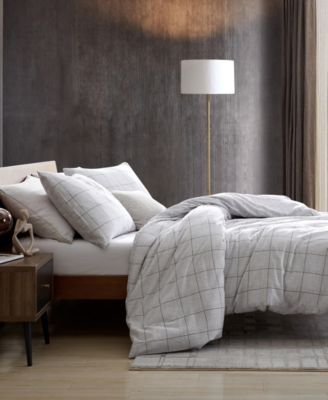 CLOSEOUT! Holden Grid 3 Piece Duvet Cover Set, Full/Queen