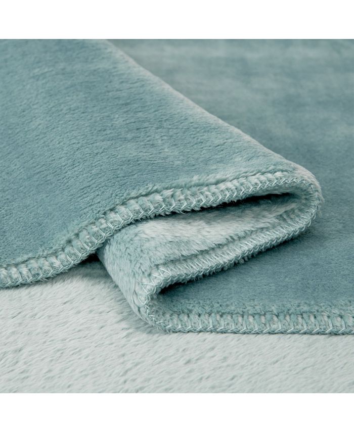 UGG® Whitecap Plush Flannel Throw, 50" x 70" & Reviews Blankets